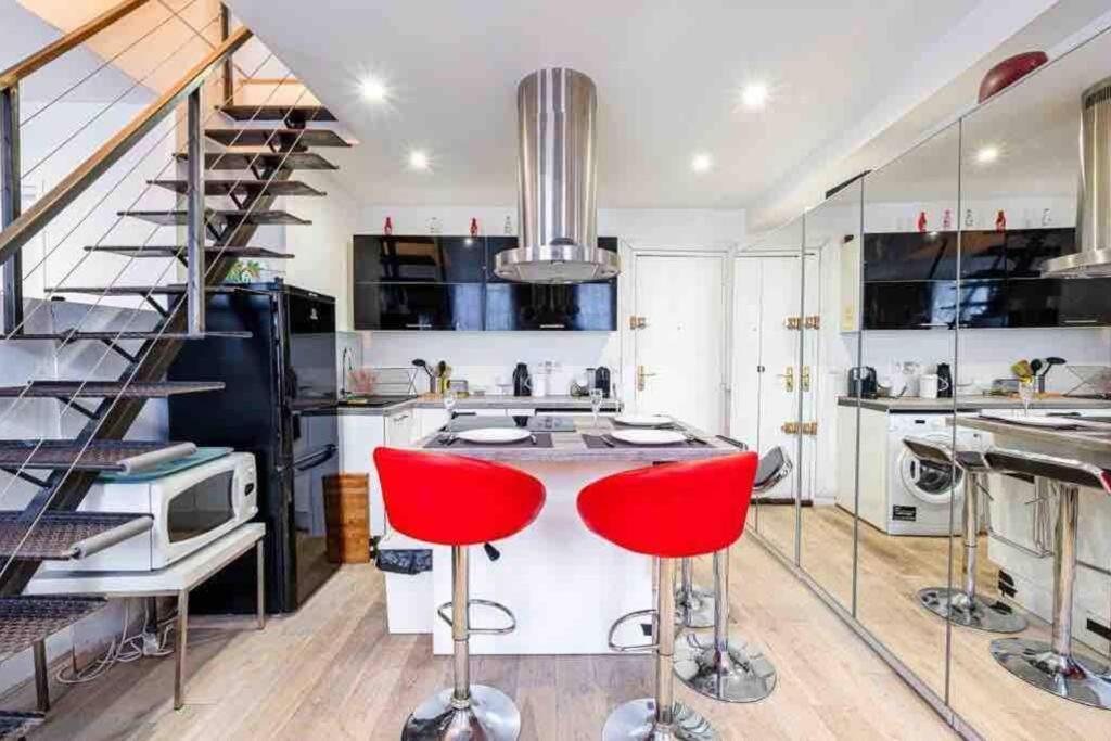 Duplex 45M2 -Zac L'Oreal - Palais De Justice Paris Clichy Luaran gambar