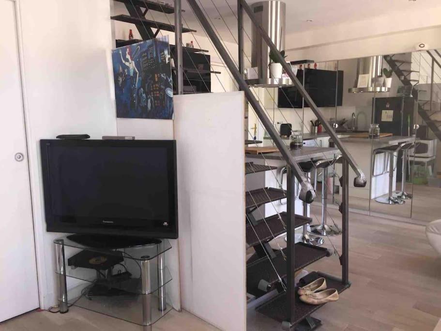 Duplex 45M2 -Zac L'Oreal - Palais De Justice Paris Clichy Luaran gambar